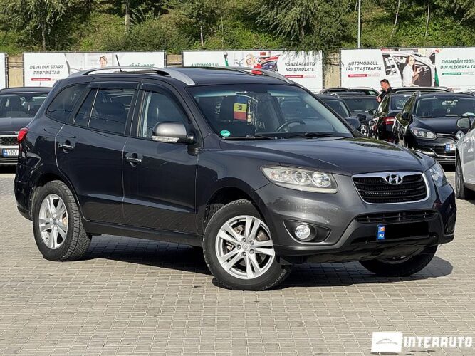 Hyundai Santa Fe 2010 doar la InterAuto