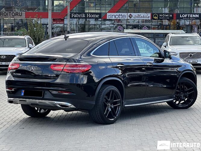 Mercedes GLE Coupe 400 37 mercedes GLE Coupe 400 2018