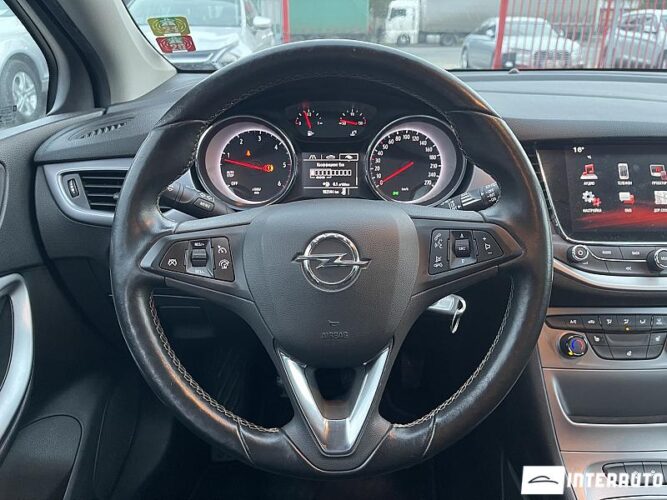 opel Astra 2017