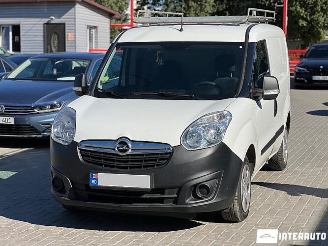 Opel Combo 2018 doar la InterAuto