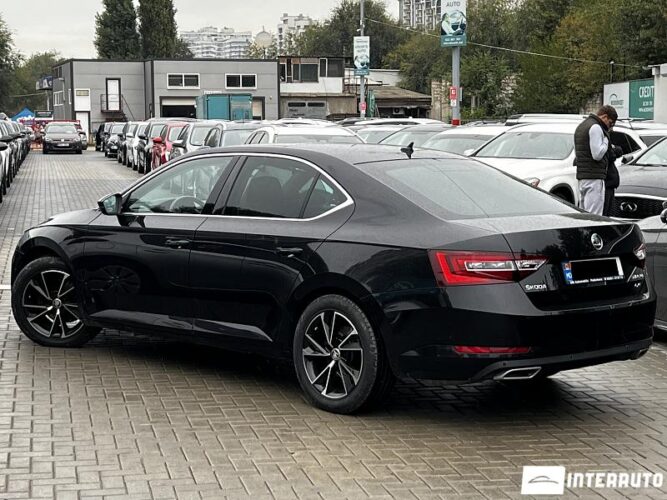 Skoda Superb 40 skoda Superb 2016