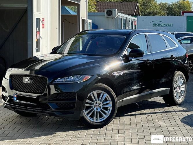 Jaguar F-Pace 2016 doar la InterAuto