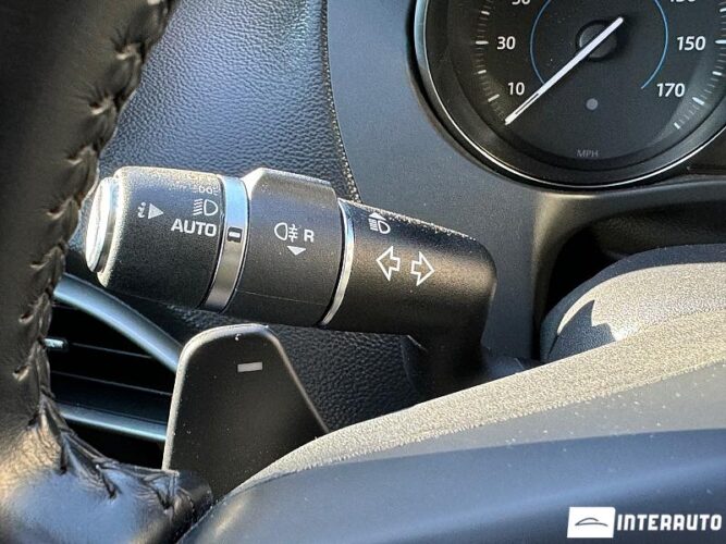 Jaguar F-Pace 53 jaguar F-Pace 2016