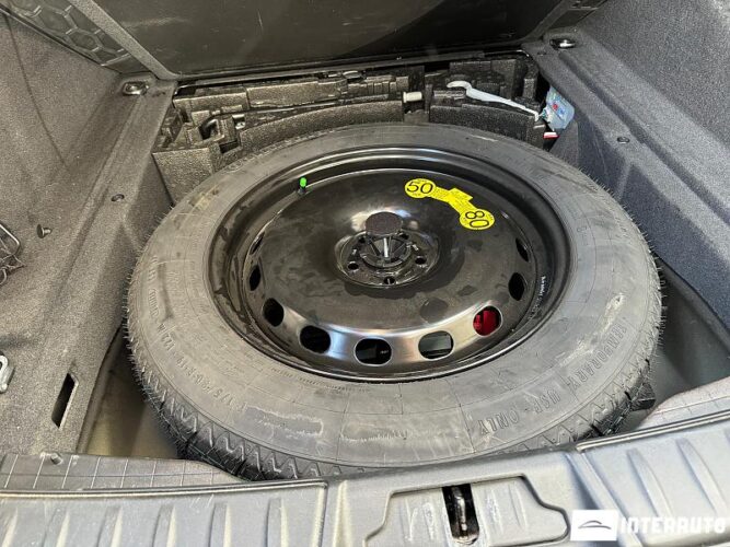 Jaguar F-Pace 63 jaguar F-Pace 2016