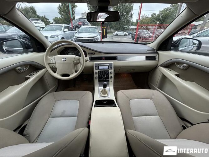 Volvo S 80 34 interauto-car