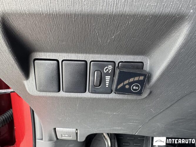 toyota Prius Plus / V 2012