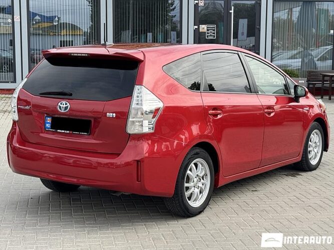 toyota Prius Plus / V 2012