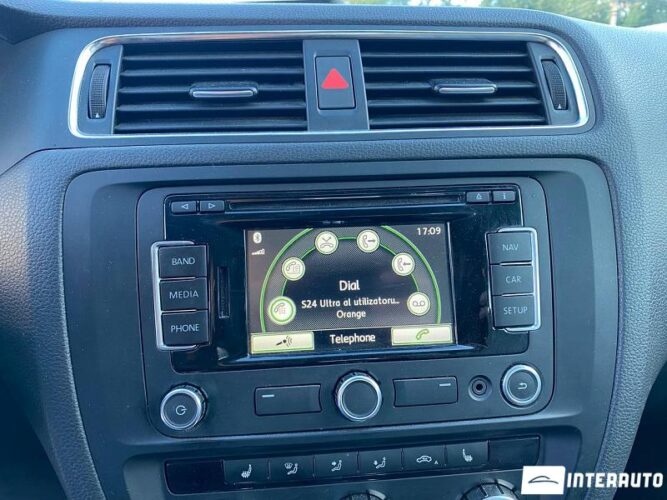 volkswagen Jetta 2012