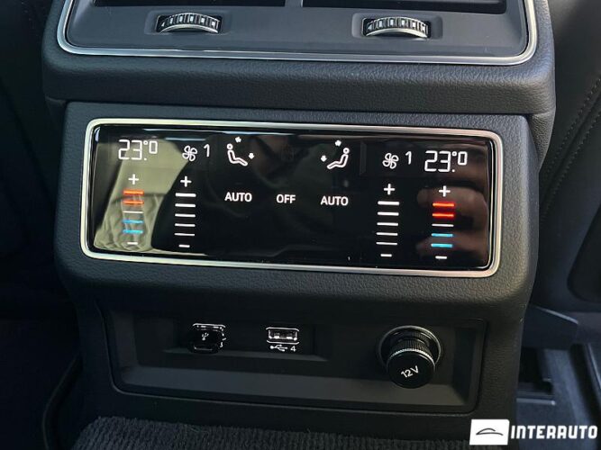 Audi S6 62 audi S6 2020