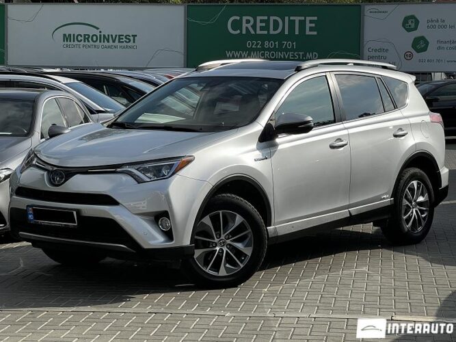Toyota Rav-4 2016 doar la InterAuto
