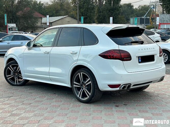 porsche Cayenne S Hybrid 2012