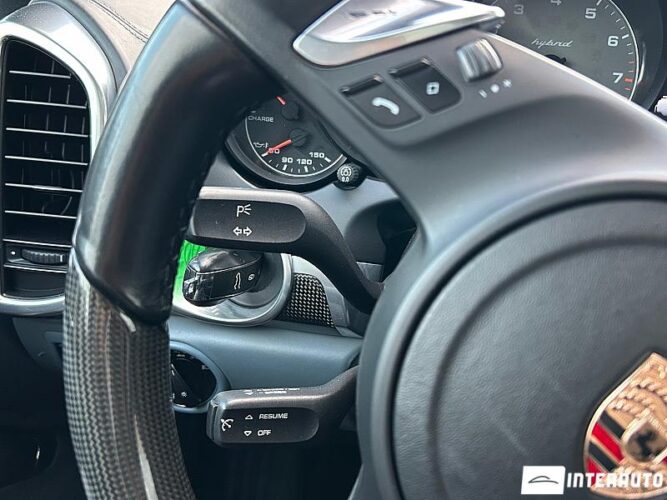 porsche Cayenne S Hybrid 2012