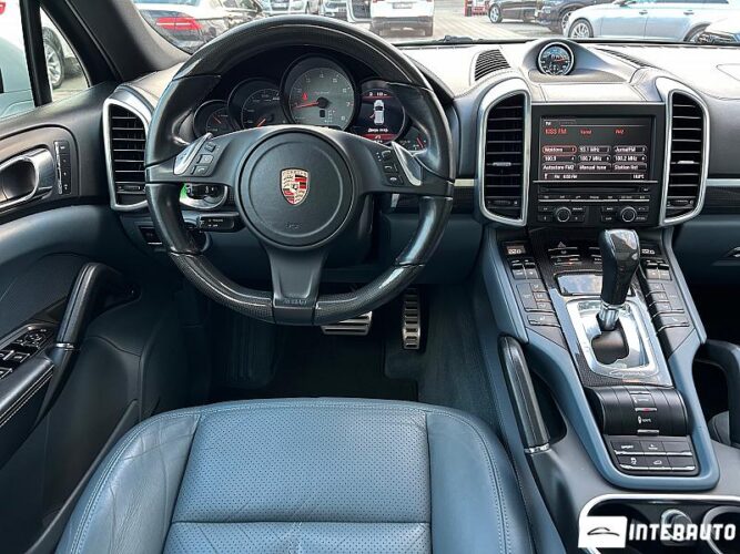 porsche Cayenne S Hybrid 2012