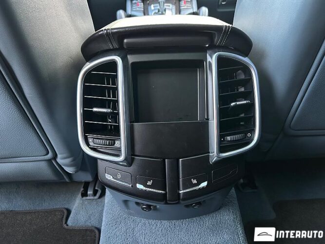 porsche Cayenne S Hybrid 2012