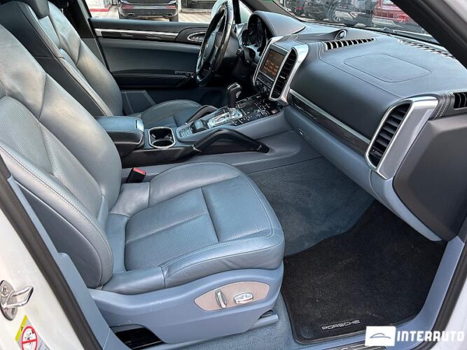 porsche Cayenne S Hybrid 2012