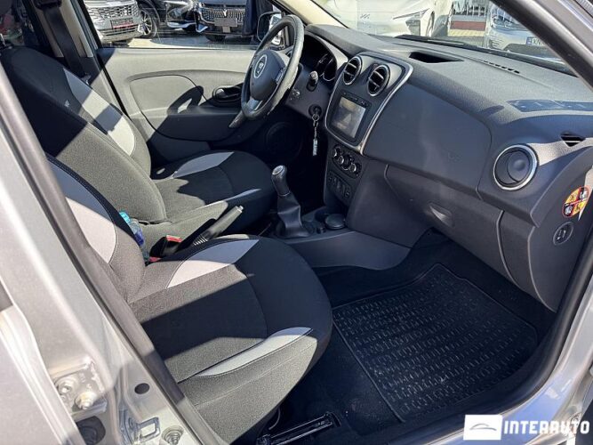 dacia Sandero Stepway 2015