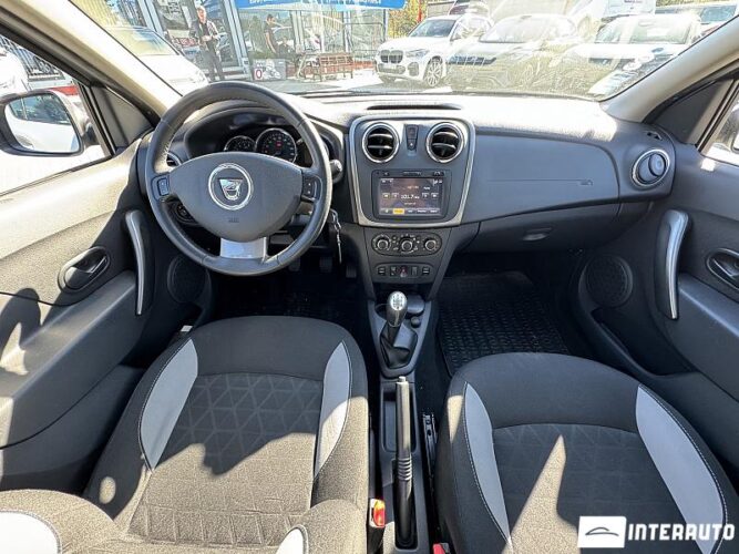 dacia Sandero Stepway 2015