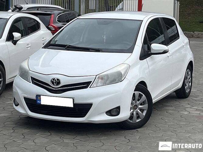 toyota Yaris 2013