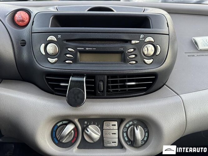 Nissan Almera Tino 46 nissan Almera Tino 2001