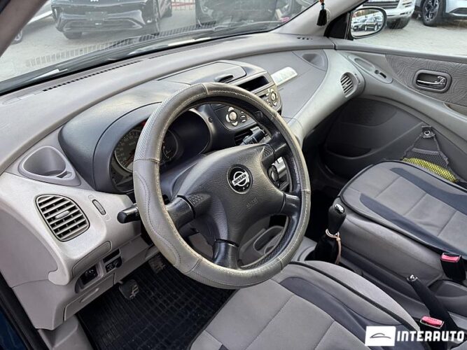 Nissan Almera Tino 41 nissan Almera Tino 2001