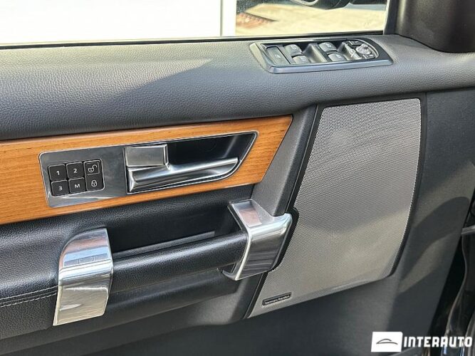 land rover Discovery 2012