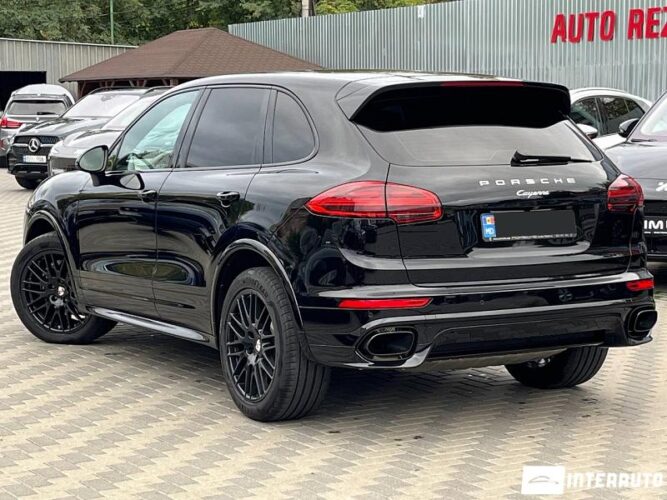 porsche Cayenne 2017