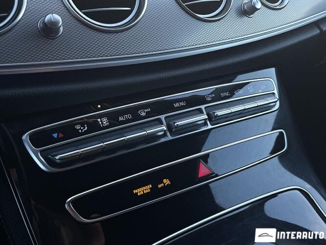 Mercedes E 220 40 mercedes E 220 2017