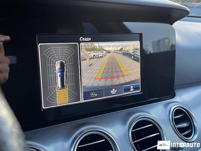 Mercedes E 220 38 mercedes E 220 2017