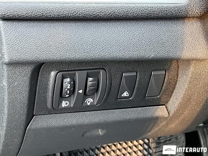 Renault Megane 42 renault Megane 2011