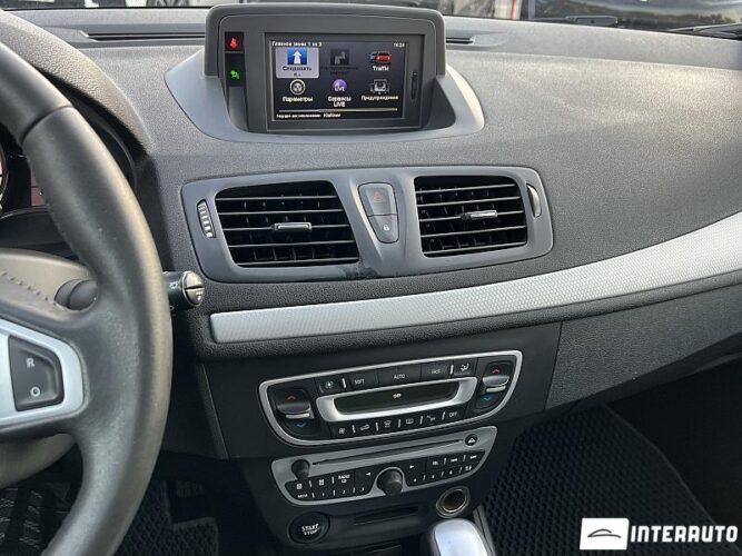 Renault Megane 49 renault Megane 2011