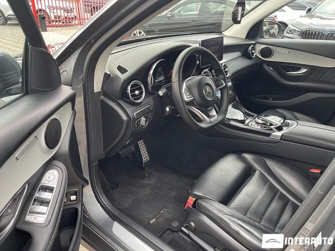 Mercedes GLC 350e 33 mercedes GLC 350e 2016