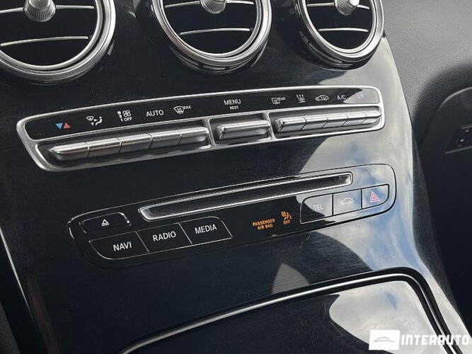 Mercedes GLC 350e 39 mercedes GLC 350e 2016