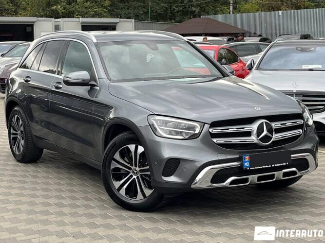 Mercedes GLC 220d 30 mercedes GLC 220d 2020