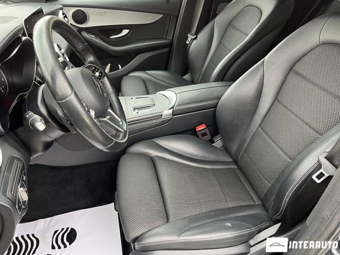 Mercedes GLC 220d 33 mercedes GLC 220d 2020