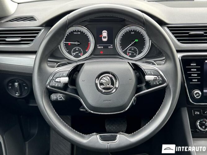 Skoda Superb 44 skoda Superb 2021