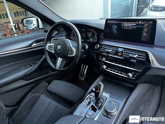 BMW 545e 49 bmw 545e 2021