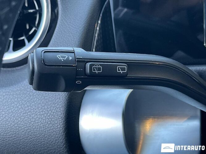 mercedes GLB 200d 2020