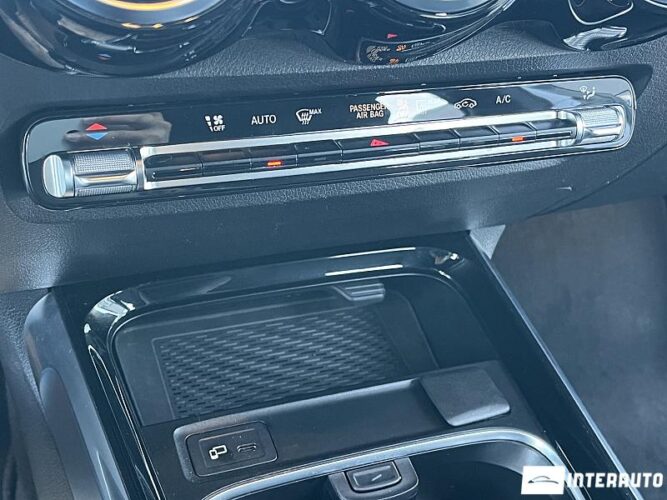 mercedes GLB 200d 2020