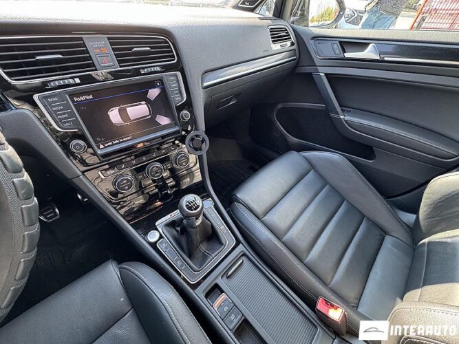 volkswagen Golf R 2017