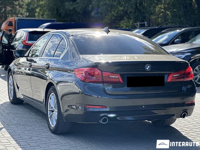BMW 520 33 bmw 520 2018