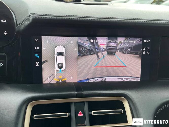 porsche Taycan Turbo 2020