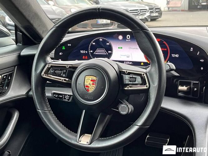 porsche Taycan Turbo 2020