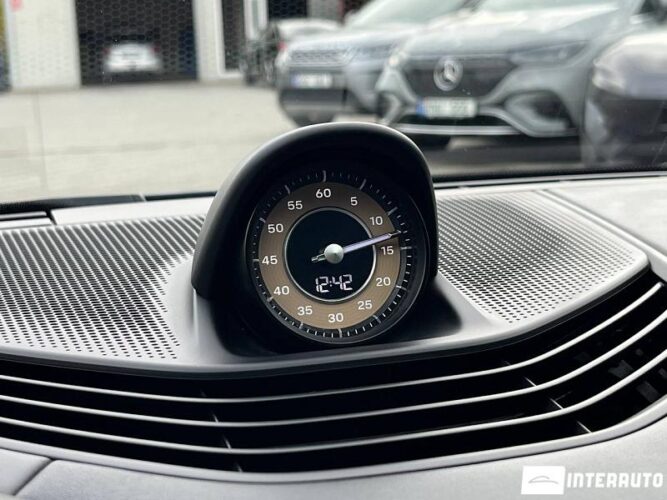 porsche Taycan Turbo 2020