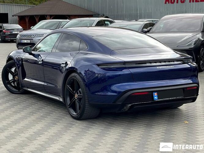 porsche Taycan Turbo 2020