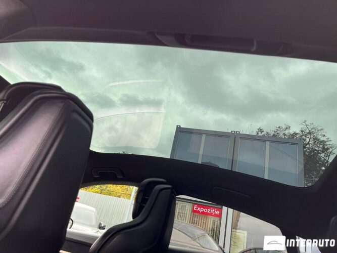 porsche Taycan Turbo 2020