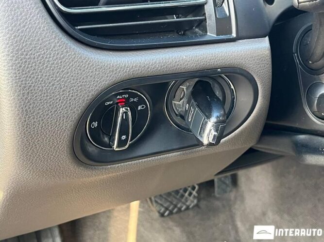 Porsche Macan 43 porsche Macan 2020