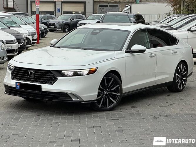 Honda Accord 2023 doar la InterAuto
