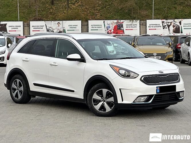 Kia Niro 2018 doar la InterAuto