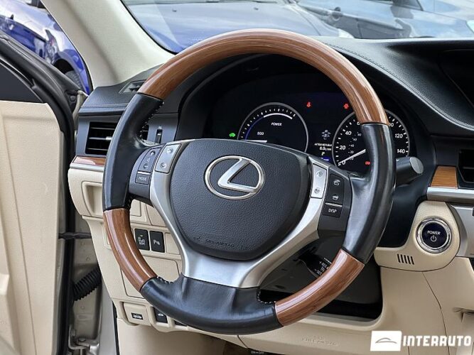 lexus ES 300h 2014