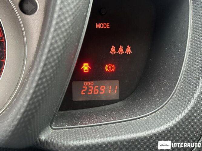 toyota Urban Cruiser 2009